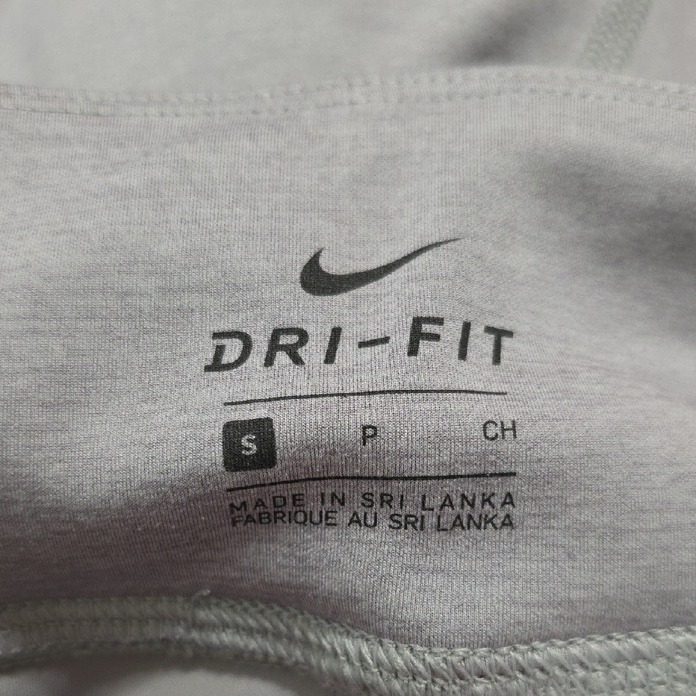 Women's Running Crops Nike Epic Lux Running Training Tights Size Small - Picture 3 of 4